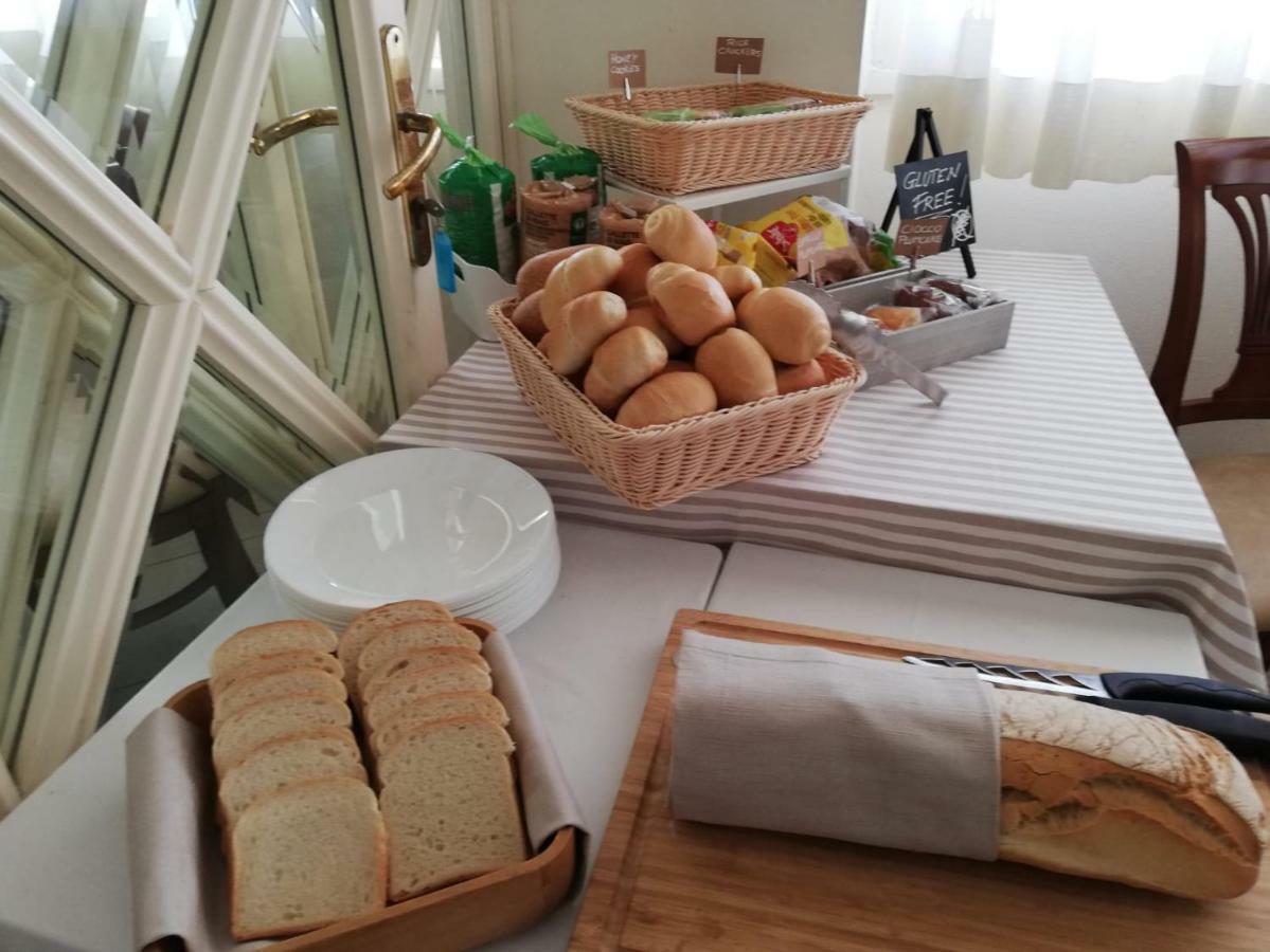 מרינה די פיאטרסנטה Hotel Coluccini מראה חיצוני תמונה